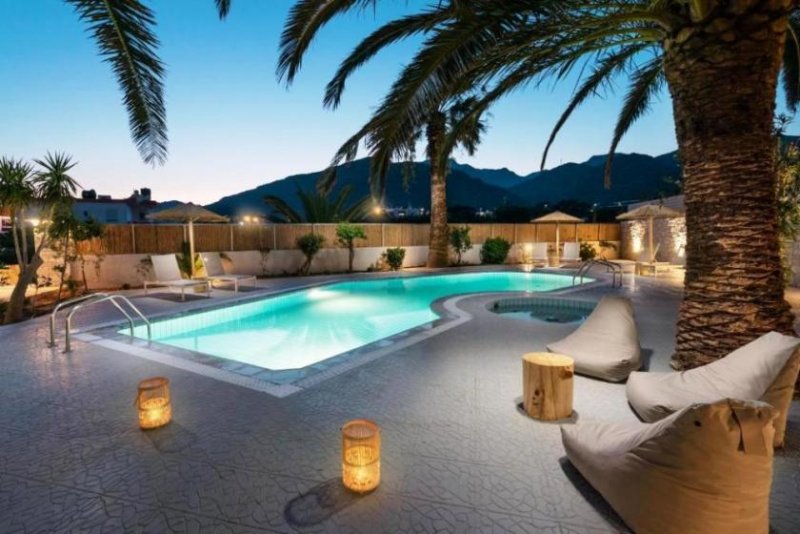 Koutsouras Südostkreta, Koutsouras: Apartmentkomplex in der Nähe des Meeres zu verkaufen Gewerbe kaufen